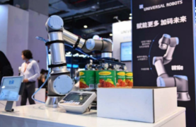 中國工業機器人發展 增速領跑全球，智能機器人銷售勢頭強勁